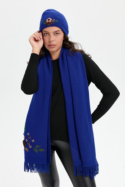 Desen Triko Beretă de lână pentru femei cu broderie florală Daisy - K.S.Blue