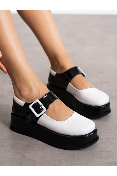 Alemdar Shoes Дамски мокасини с катарама MARE в бяло-черно