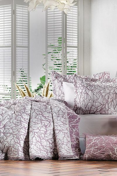 ZEBRA CASA All Days Boungh Bedspread Plum Double