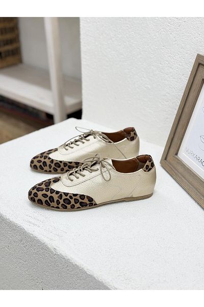 NUR KARACA 25K1252 Pantofi cu talpă plată cu model leopard - Pantofi casual pentru femei