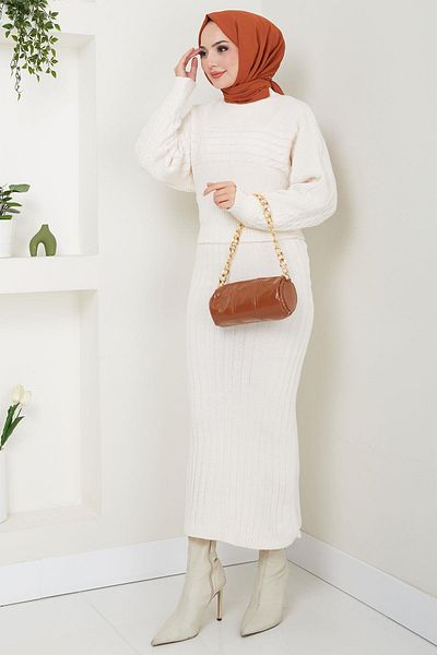hafsamina White Knitwear Set - Knitted Patterned Gilet Blouse Hm2559