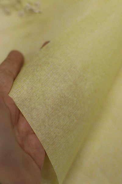 demontecraft Yellow textured tissue paper is 50x70 and weighs 17 grams.
