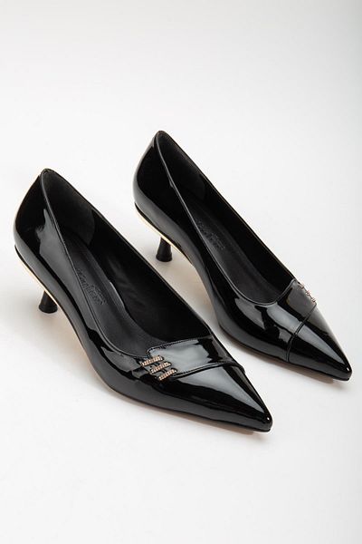 Dilimler Ayakkabı Black Patent Leather Stoned - Side Faced Short Heeled Women's Shoes