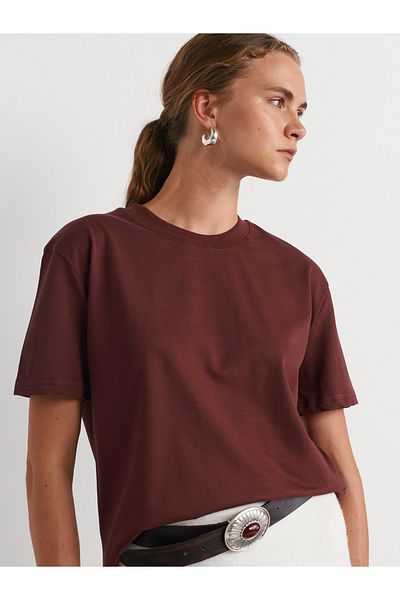 Dilvin 30312 Decorative Stitched Crew Neck T-Shirt-Dark Claret Red