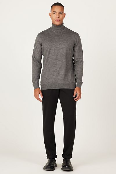 ALTINYILDIZ CLASSICS Grauer Herren-Strickpullover aus Melange-Wolle mit Standard-Passform und normaler Passform