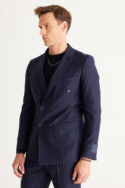ALTINYILDIZ CLASSICS Men's Navy Blue Slim Fit Slim Fit Swallow Collar 100% Wool Striped Suit