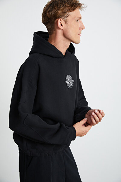 GRIMELANGE Bluza męska Hampus Comfort Organic Cotton Black z polaru maskującego wewnątrz i miękkim haftem