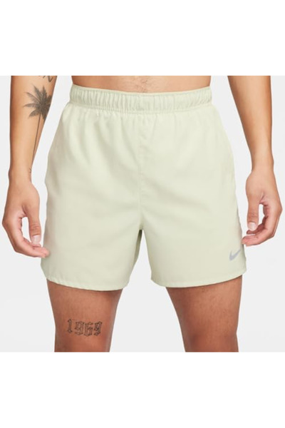 Nike Dri-Fit 5in Stride  erkek koşu şort stilim spor