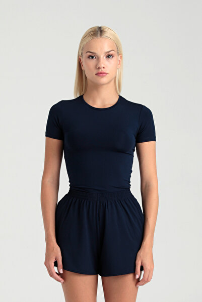 SHEISMONO Μπλούζα με κοντό μανίκι με στρογγυλή λαιμόκοψη σε μπλε ναυτικό