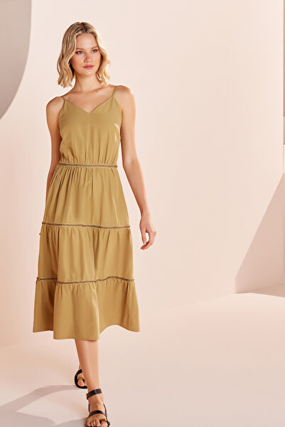 Naramaxx Boncuk İşlemeli Midi Boy Elbise