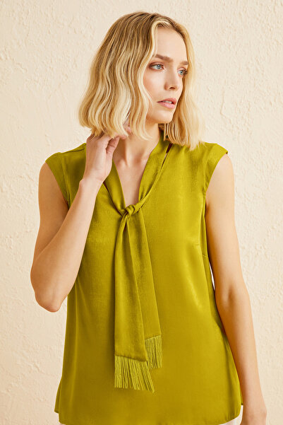 Naramaxx Bağlama Ve Püskül Detaylı Bluz