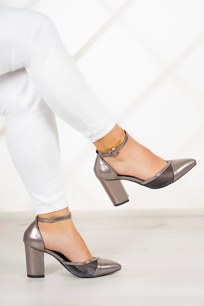 Erkan Saçmacı Pantofi cu toc gros din plasă platină Diana 7 Cm.