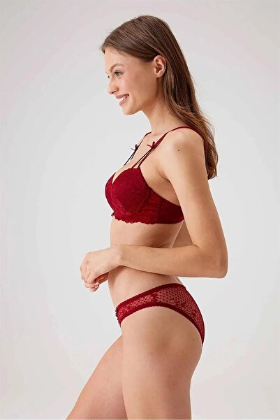 Pierre Cardin Σετ σουτιέν Push-Up με προίκα, Σετ σουτιέν με εσώρουχο και δαντέλα