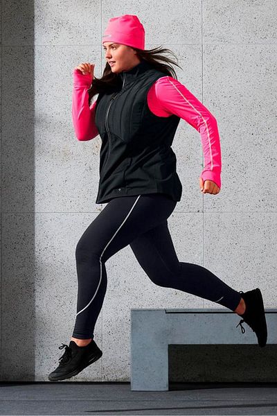 Tchibo Women Regular Fit Quilted Running Vest, Black