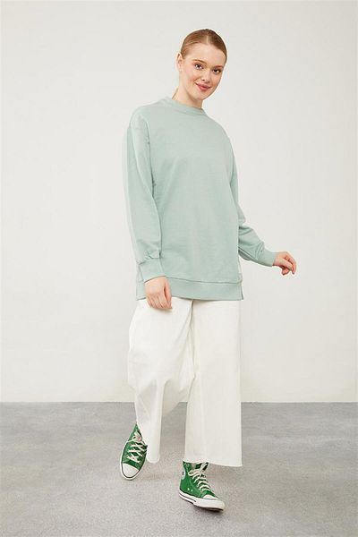 Levidor shirtLevidor Benetton – Geripptes Basic-Sweatshirt mit Fahrradkragen