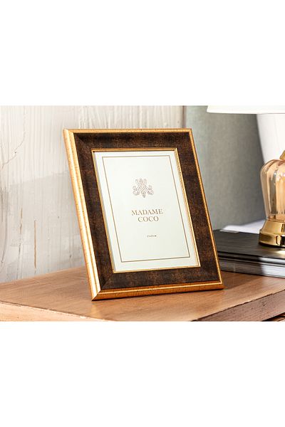 Madame Coco Dyanna Frame