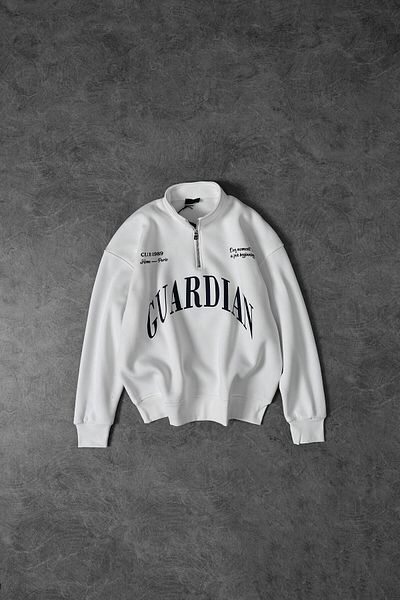 Slatra Men's White Guardian Half Zipper Oversize Sweatshirt