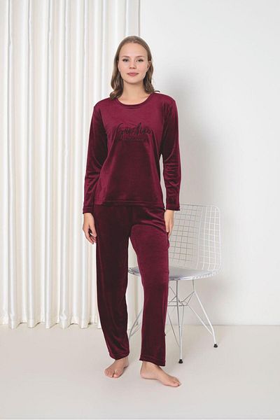 Farya Home Luxury Velvet French Velvet Text Detailed Pajama Set