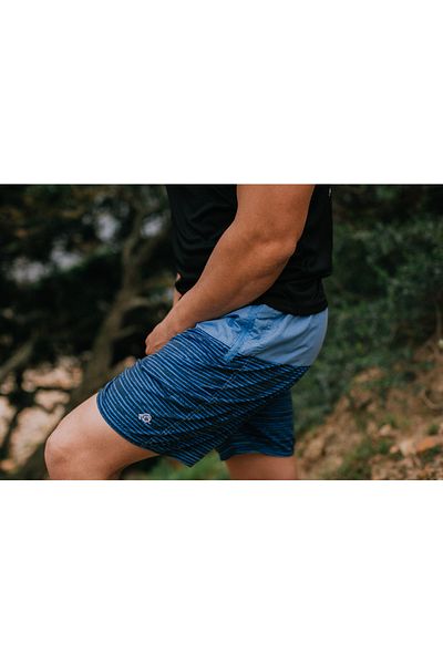 Guggen Mountain Badehose Für Herren In Blau