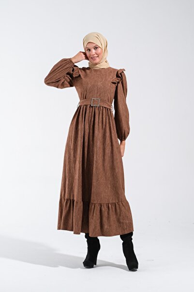 Plistre 2254_Women's Nubuck Burning Pattern Shoulder Ruffle and Belt Buckle Detail Crew Neck Long Flared Dress