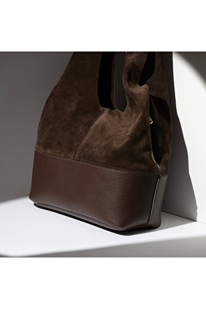 SHOEMARK Dámská taška SÇ319 hnědá semišová z pravé kůže s popruhem přes rameno