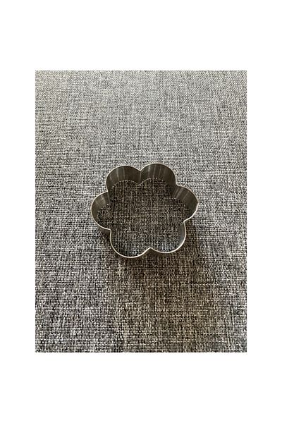 BENS Metal Cookie Snatch |   Flower Cookie Mold 9 cm