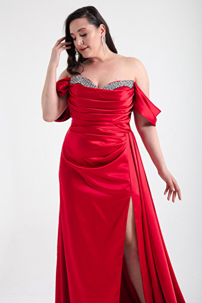 Lafaba Women's Red Boat Neck Slit Long Plus Size Satin Evening Dress