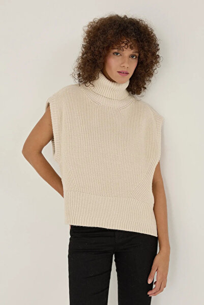Hiccup Comfortable Fit High Collar Knitwear Sweater