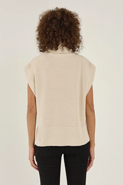 Hiccup Comfortable Fit High Collar Knitwear Sweater