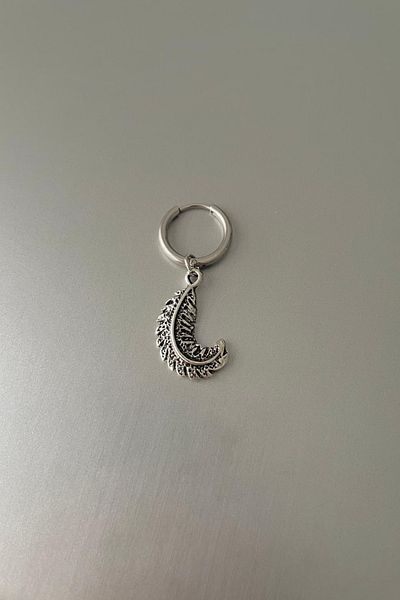 Jaida Moda Unisex Silver Curved Feather Figured Steel Hoop Earrings