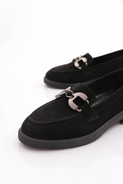 DGN Жіночі туфлі-лофери з аксесуарами, чорні замшеві 8172678