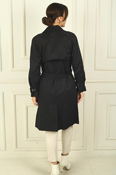 By Saygı Жіночий пояс і рукави з поясом, спереду на ґудзиках, з кишенями, пальто