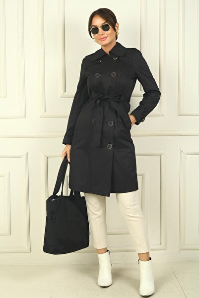 By Saygı Palton de damă cu nasturi în față, cu centură în talie, cu buzunare
