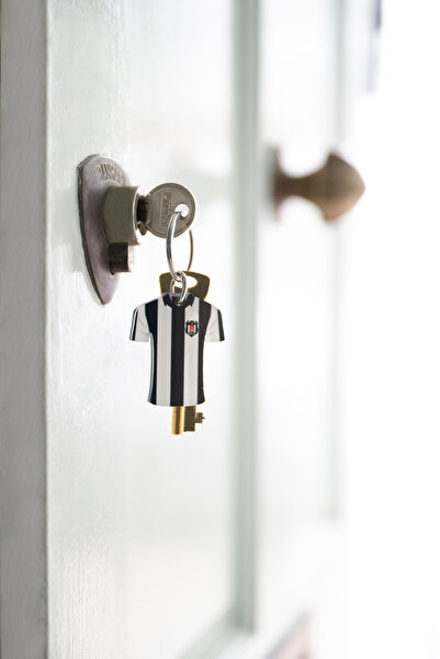 Beşiktaş Licensed Keychain Set