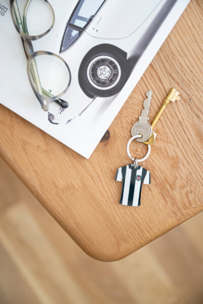Beşiktaş Licensed Keychain Set