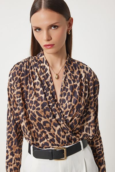 Lovelyİstanbul Bluză cu decolteu înfășurat căptușită cu imprimeu leopard - CAMEL BLACK LZH0005