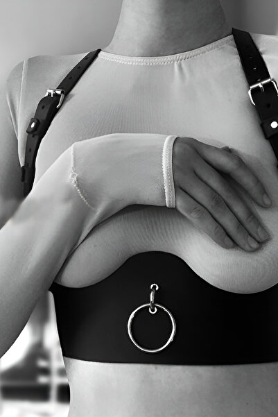 Good Miss Elbise ve Gömlek Üstü Giyilebilen Deri Aksesuar