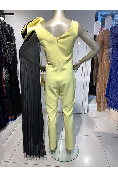 Robes Black Garnished Shoulder Rose Detailed Stone Embroidered Strap Sleeve V-Neck Jumpsuit Evening Dress