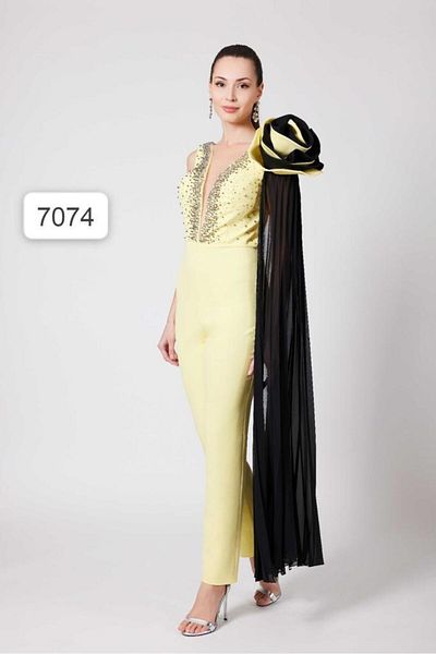 Robes Black Garnished Shoulder Rose Detailed Stone Embroidered Strap Sleeve V-Neck Jumpsuit Evening Dress