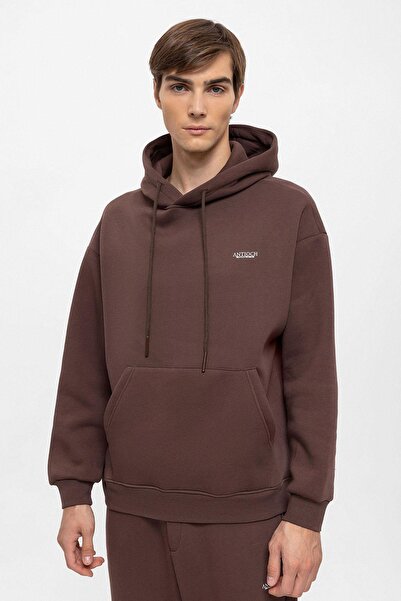 Antioch Кавовий приталений чоловічий спортивний костюм з принтом