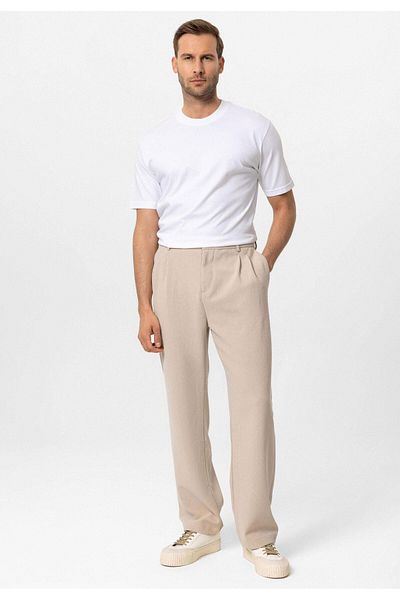 Antioch White Crew Neck Basic T-shirt