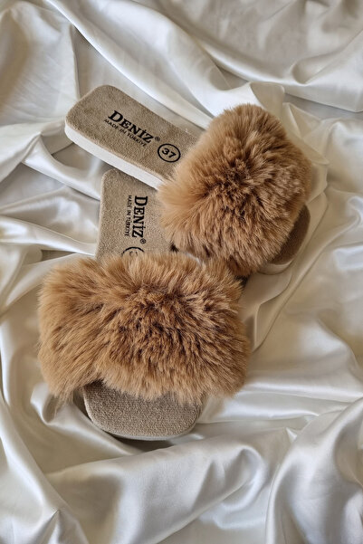 Trade Bazaar Дамски меки и пухкави пантофки с една каишка за новия сезон