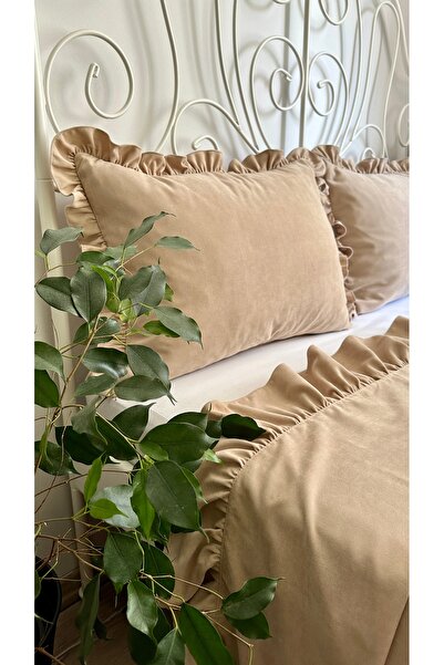 Decamor home Beige Ruffle Bedspread Double King Size Bedspread