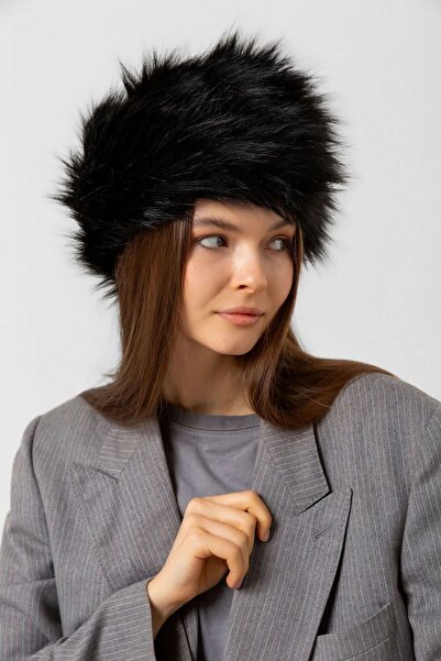 REMSA Black Women's Heart Hat - Rkş-13 Furry