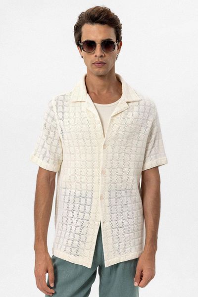 Antioch Ecru Apache Collar Square Knitted Men's Shirt