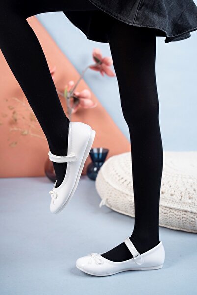 Jomoti Bıyık Fiyonk Beyaz Kız Çocuk Ayakkabı