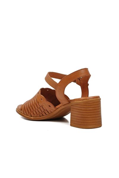 Voyager 9758 Women Leather Sandals