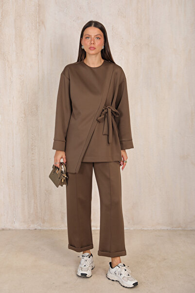 Melike Tatar طقم بدلة برباط موديل 3-2217 من مينك