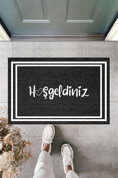Dormot Home Modern Digital Printing - Welcome Door Mat with Black Background Frame and Heart - Door Mat