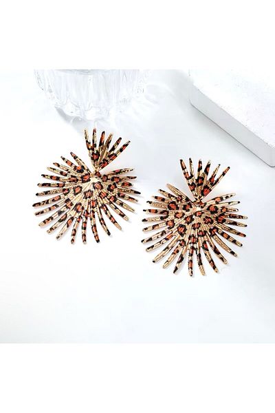 Hira Elegans Special Series Leopard Pattern Gold Detailed Earrings